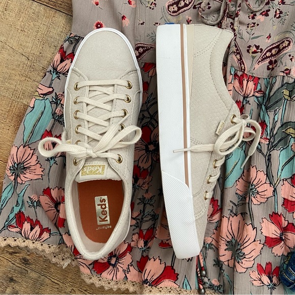 Shoes - KEDS Tan Lace-Up Sneakers with Snake Print Texture ⭐️Excellent Condition